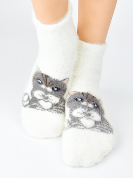 Puchate Skarpetki z uroczym kotkiem SP010 ecru - Noviti