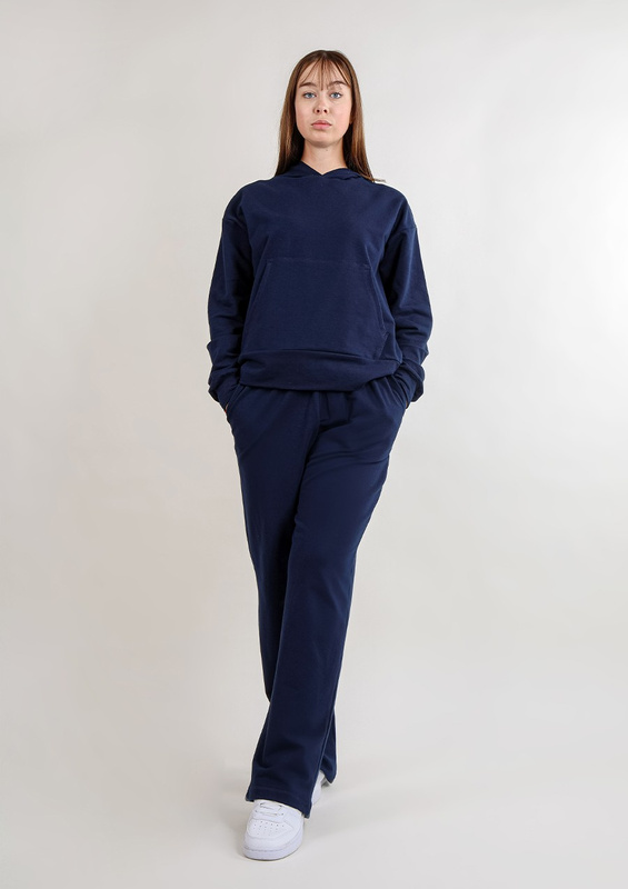 Komplet sportowy bluza z kapturem i "kangurką" oraz szerokie spodnie Dk-k-b8 - granat bawełna - Dkaren