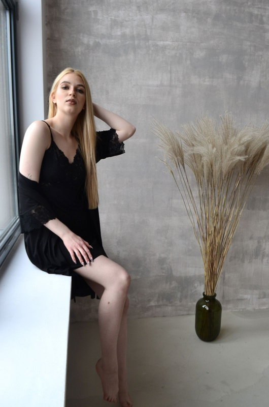 Czarna koszulka na ramiączkach Noela 639 De Lafense