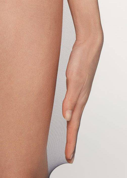 Klasyczne cienkie rajstopy damskie Perte Slim 8 den / ciemny beż