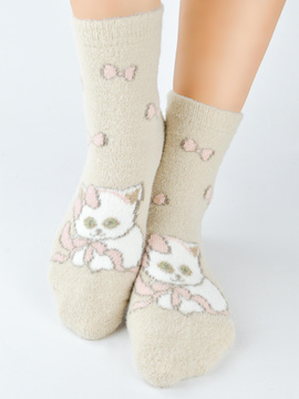 Puchate Skarpetki z kotkiem i kokardkami SP019 jasny beż - Noviti