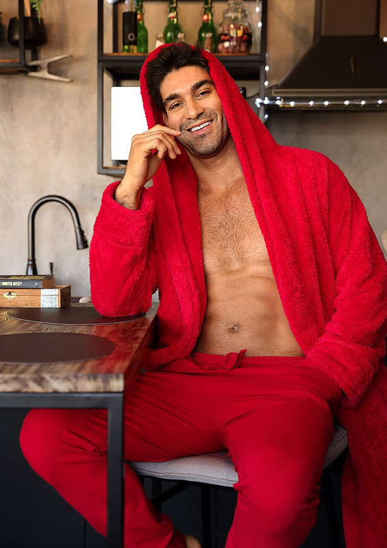 Puchaty szlafrok/ podomka męska z kapturem 130 czerwony- Dkaren