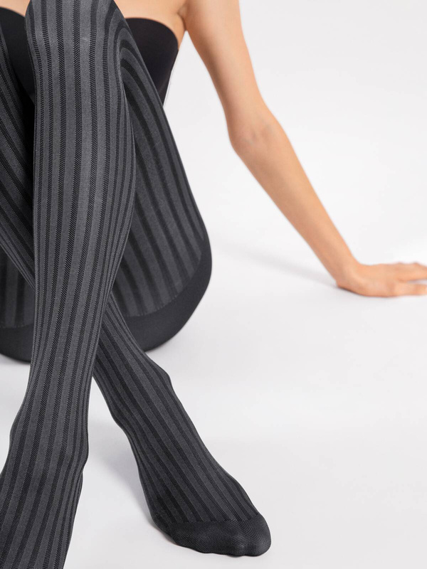 Rajstopy w hipnotyzujące pionowe paski Fiore COLOUR STORY 30 DEN