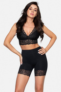 Czarne szorty z koronkowymi nogawkami Babell 188
