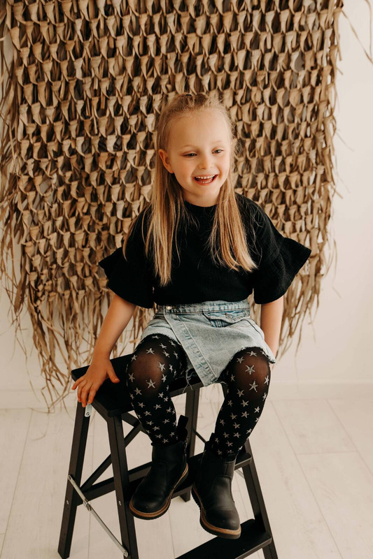 Rajstopy dziecięce w gwiazdki Fiore STARRY 40 DEN