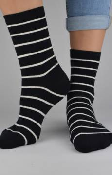 Skarpety damskie w paski Noviti SB047